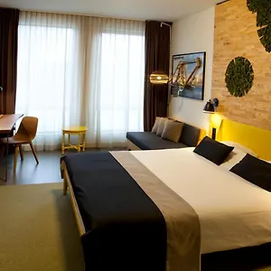 *** מלון Skotel Amsterdam, Hotelschool The Hague הולנד